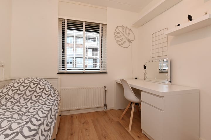 Photo 36 of Berlijnstraat 4