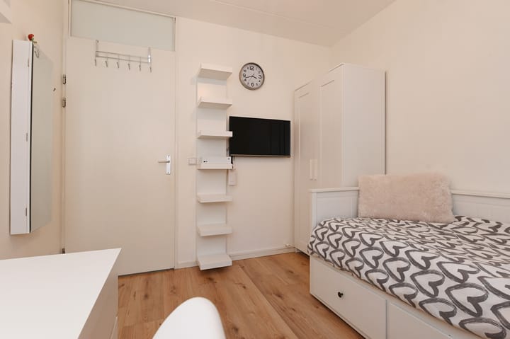 Photo 37 of Berlijnstraat 4