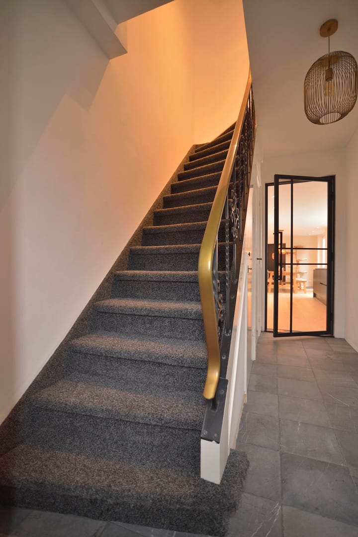 Foto 41 van Bernadettelaan 29