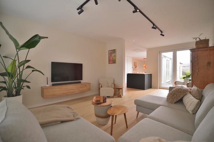 Foto 11 van Bernadettelaan 29