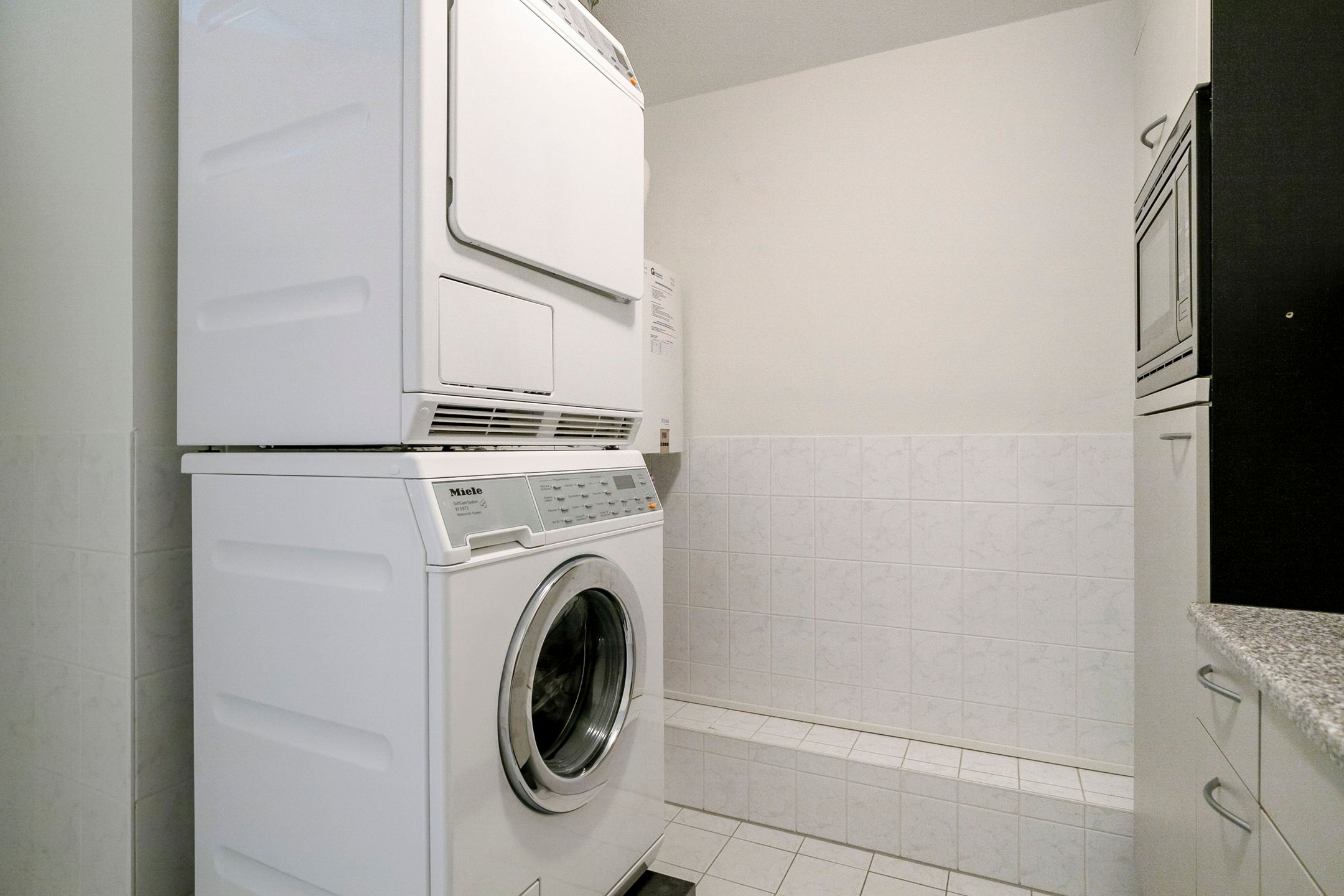 Photo 27 of Kloosterstraat 70