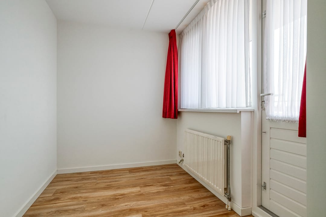 Photo 38 of Kloosterstraat 70