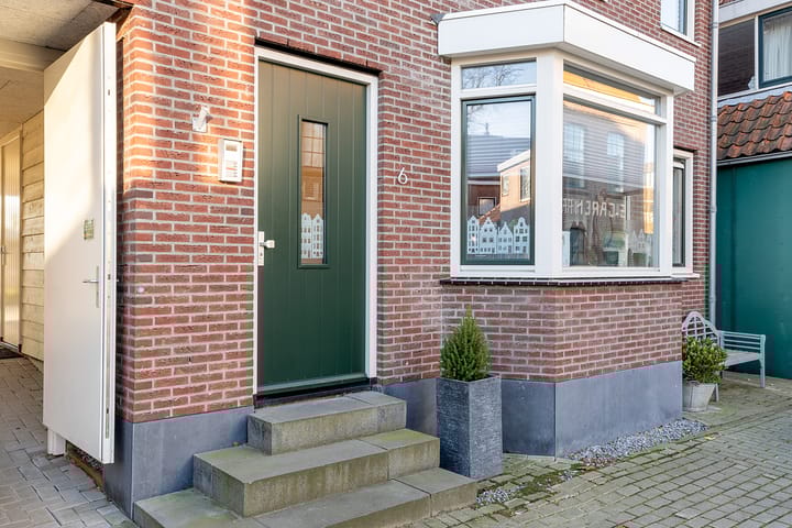 Photo 2 of Weiver 6-B