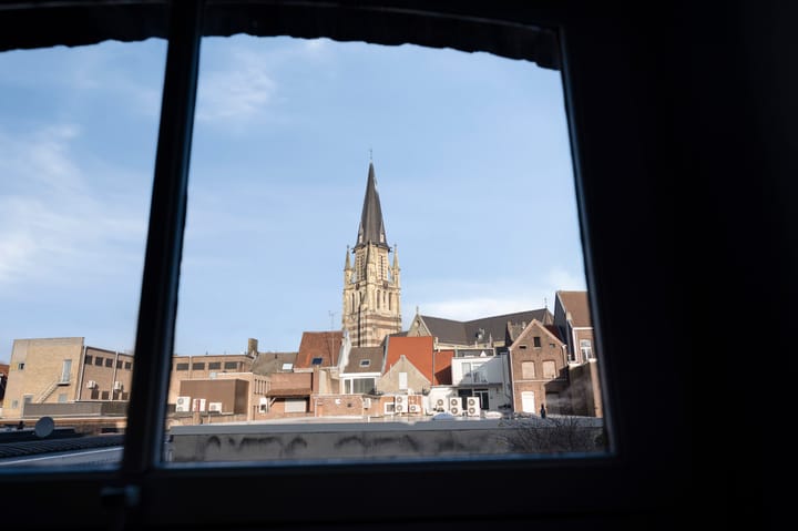 Photo 22 of Helstraat 45