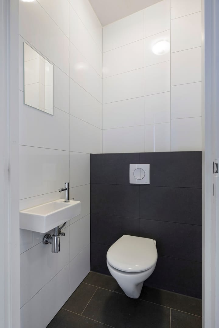 Photo 33 of Helstraat 45