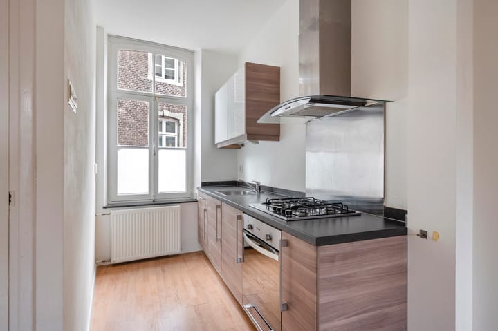 Photo 3 of Helstraat 45