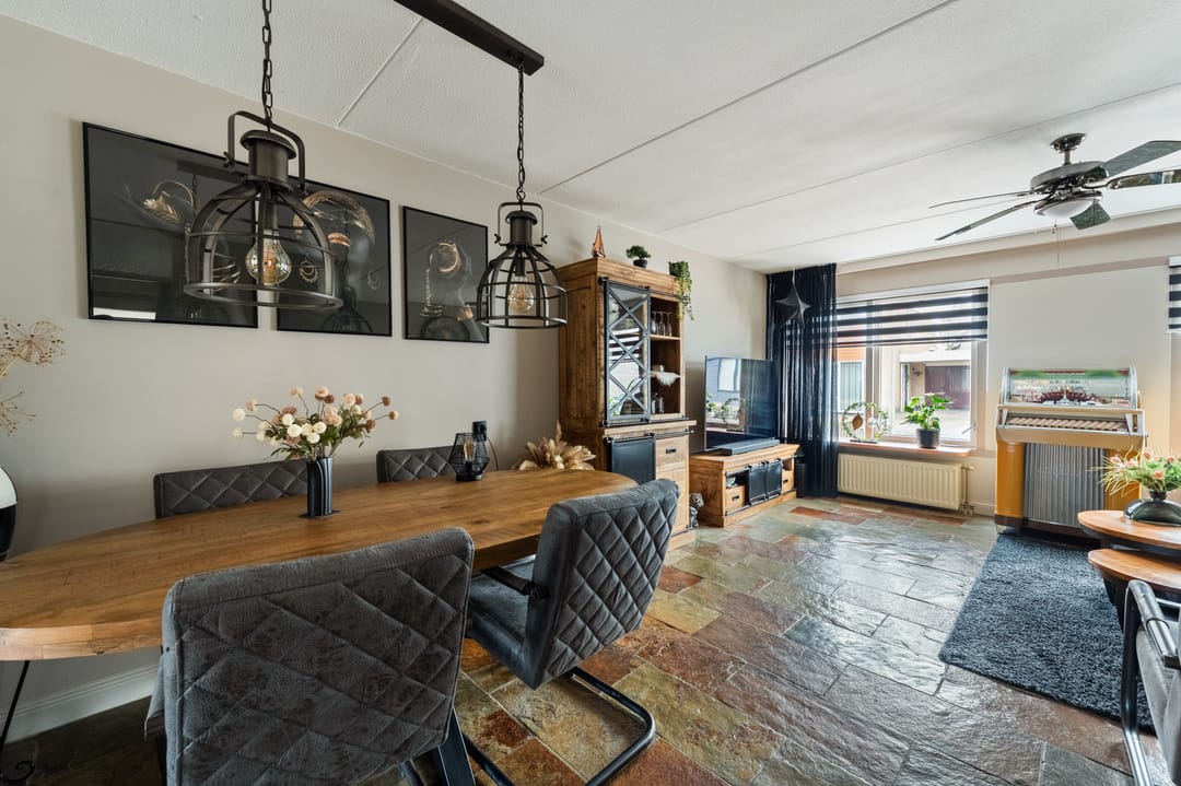 Foto 7 van De Helm 8