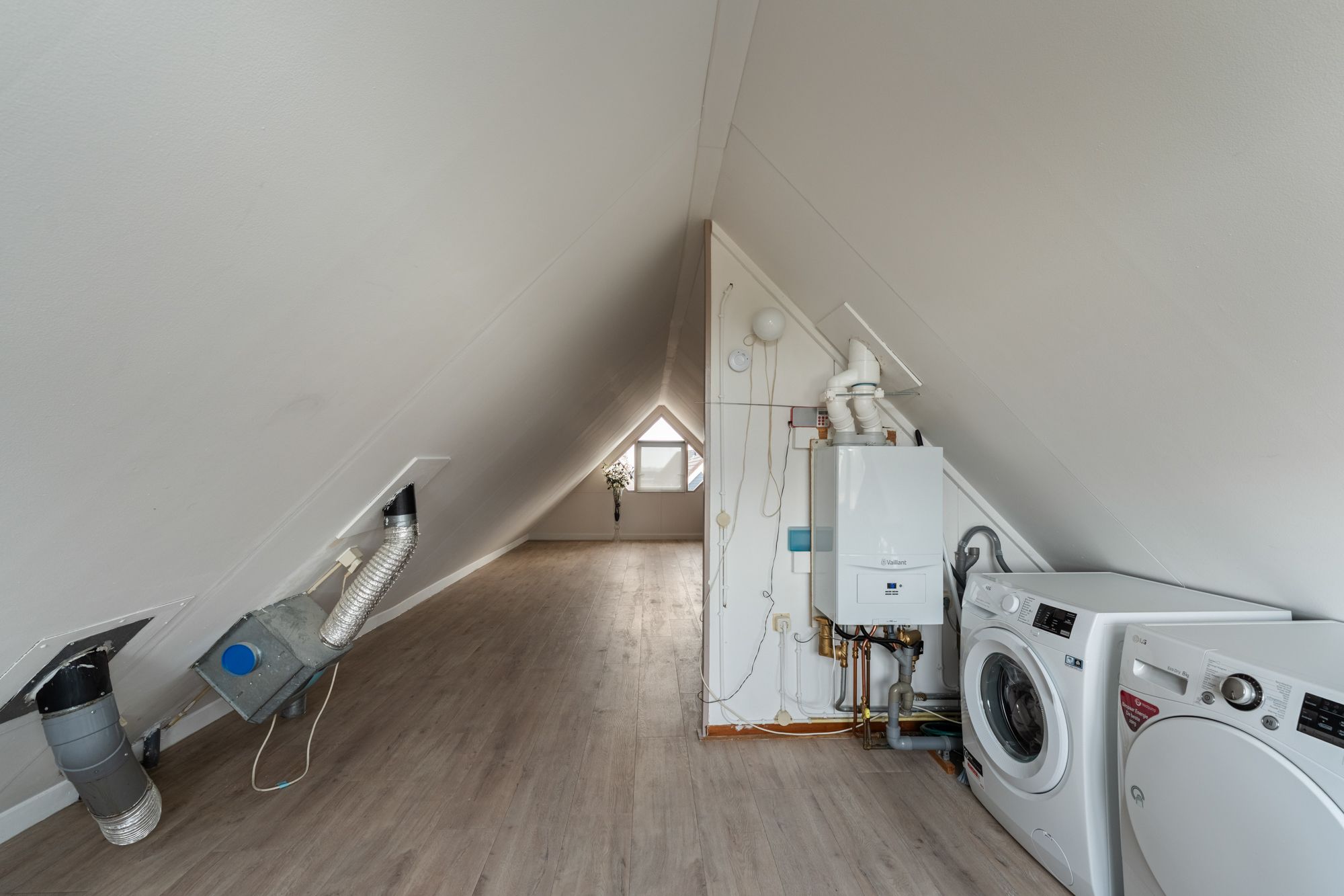 Foto 45 van De Helm 8