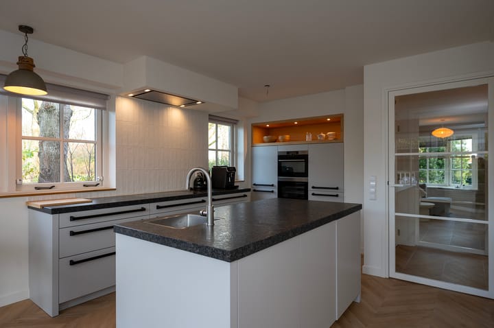 Photo 11 of Kerklaan 33-A