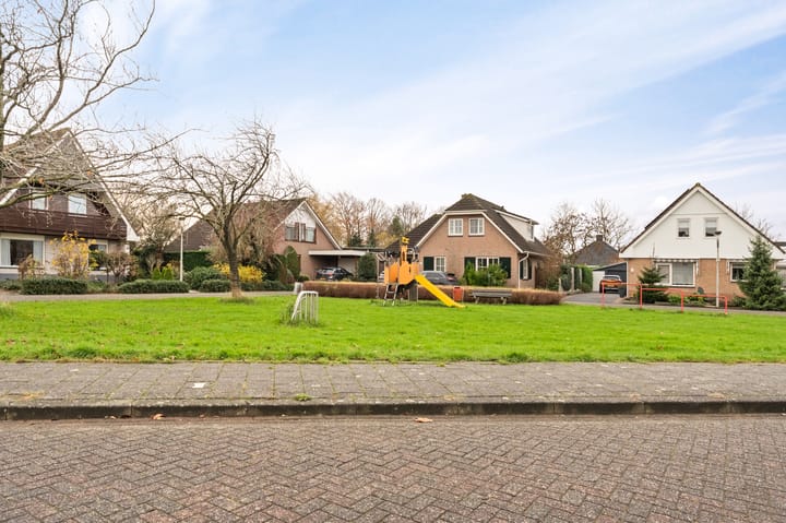 Foto 57 van De Helm 8