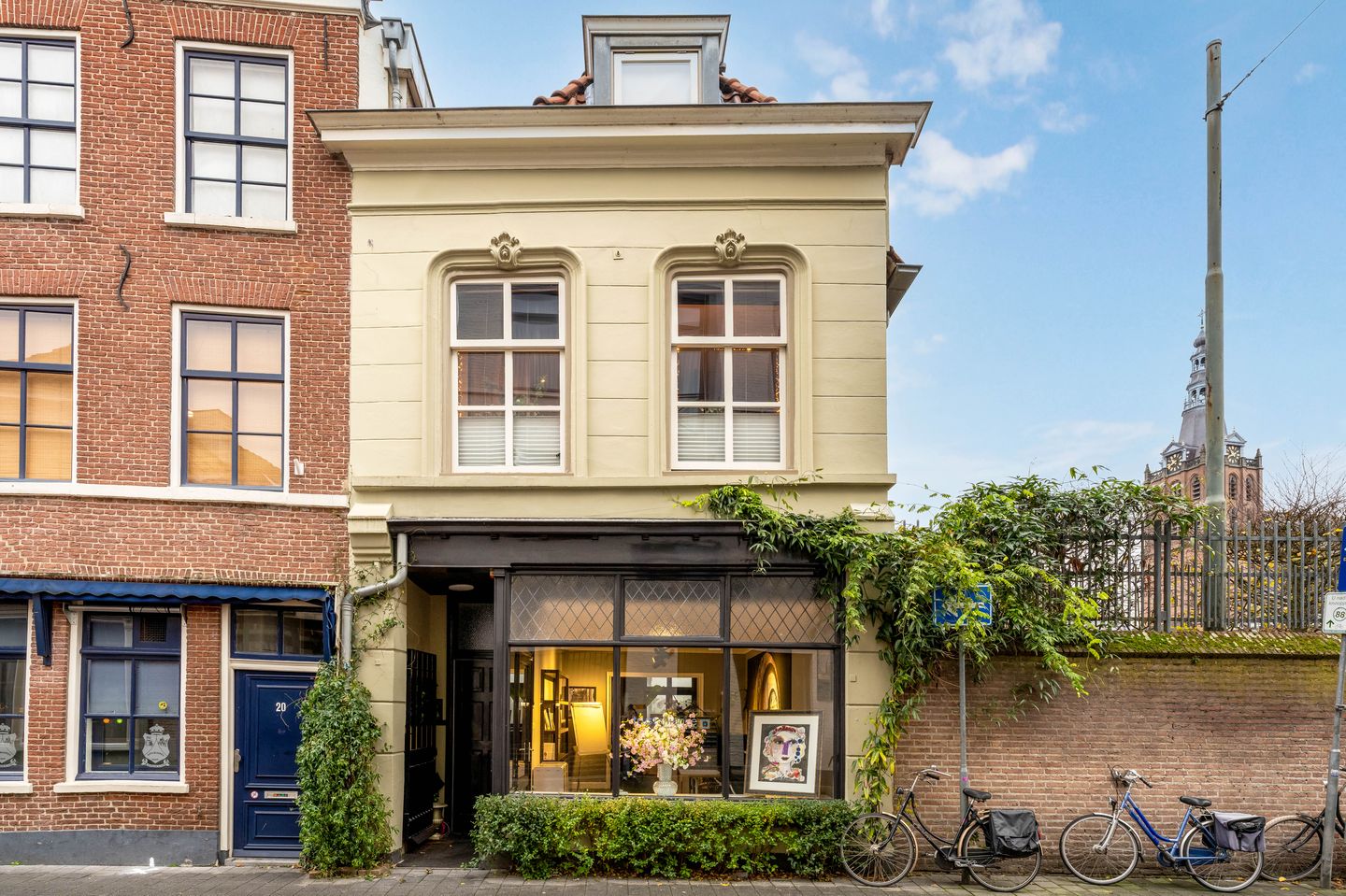 Bekijk foto 1 van Lange Putstraat 22