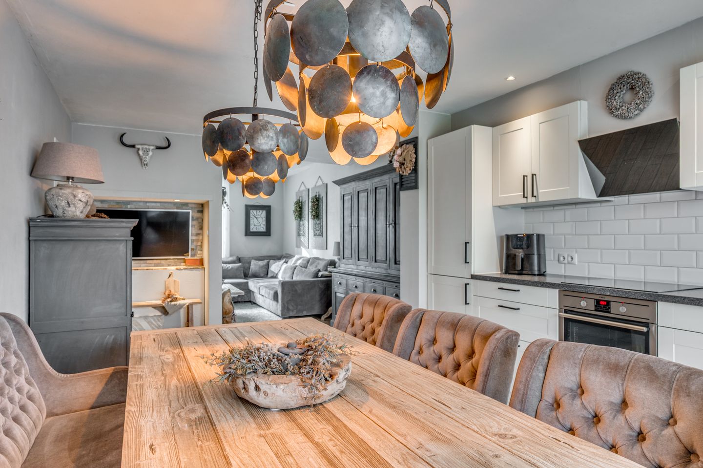 Photo 14 of Wilhelminastraat 25