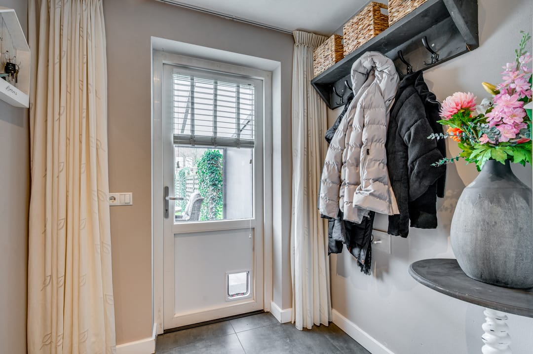 Photo 17 of Wilhelminastraat 25