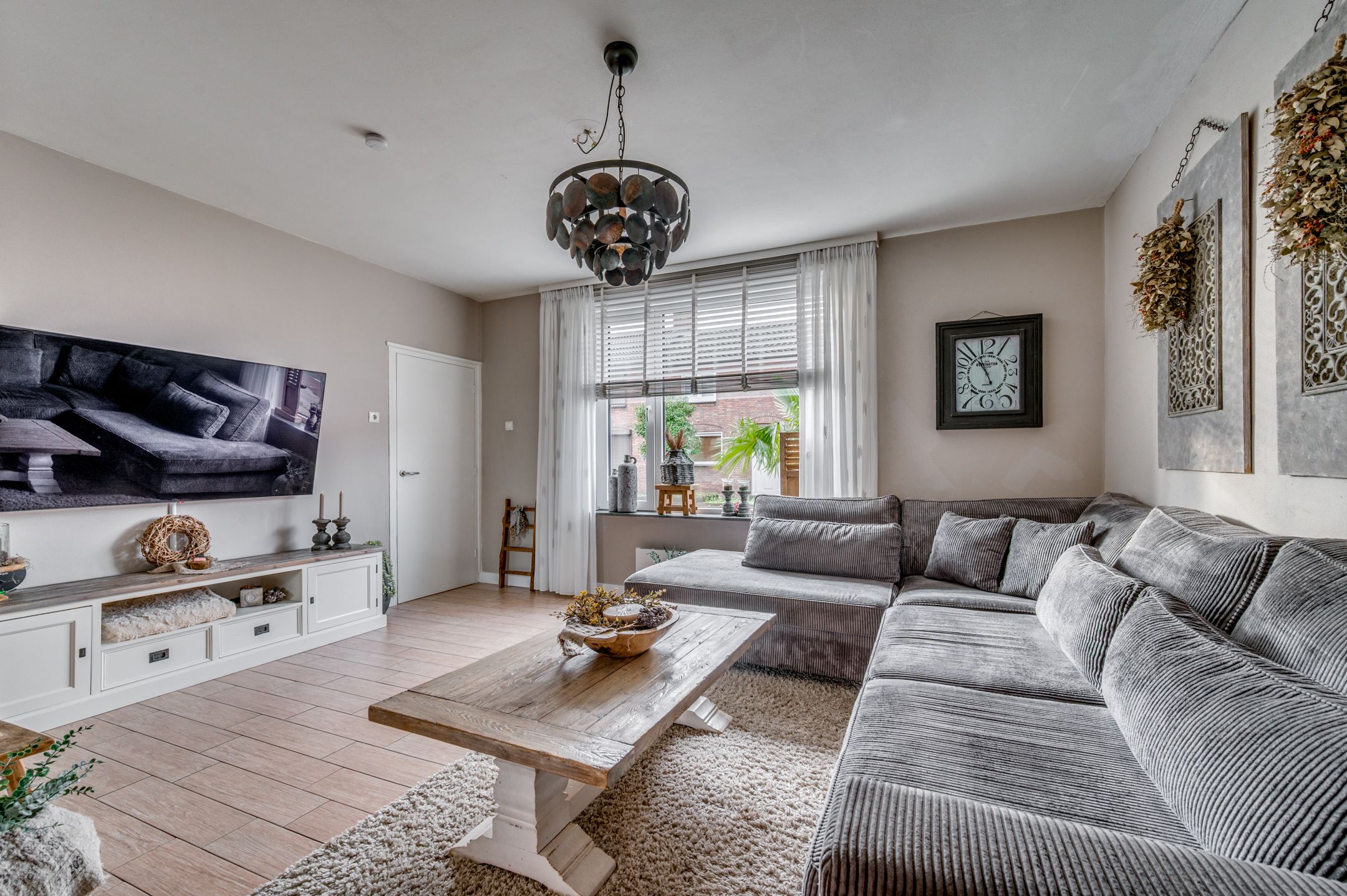 Photo 3 of Wilhelminastraat 25