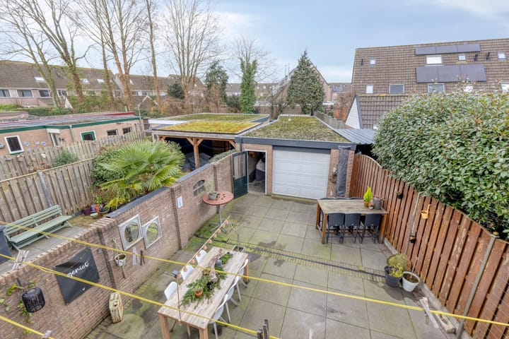 Photo 27 of Oldenbarnevelderweg 40