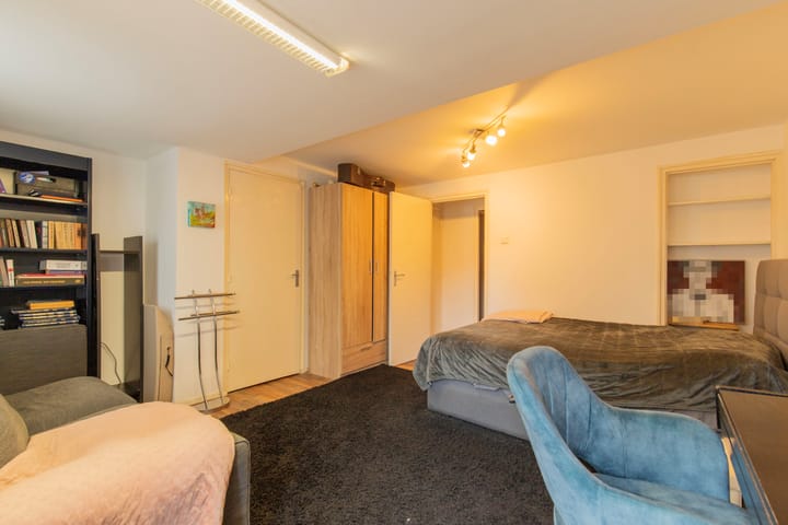 Foto 12 van Barbarastraat 52