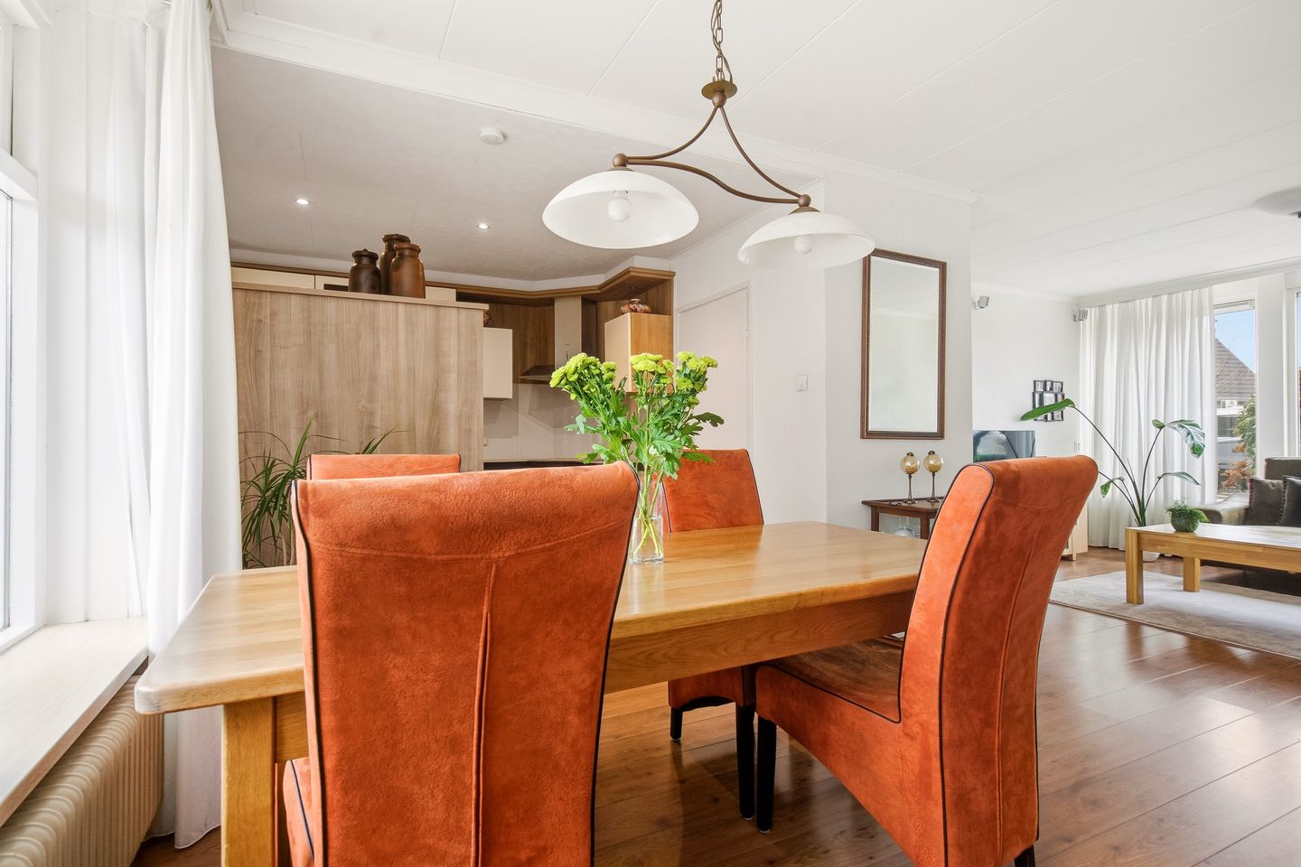 Photo 19 of Vogelenzangstraat 10