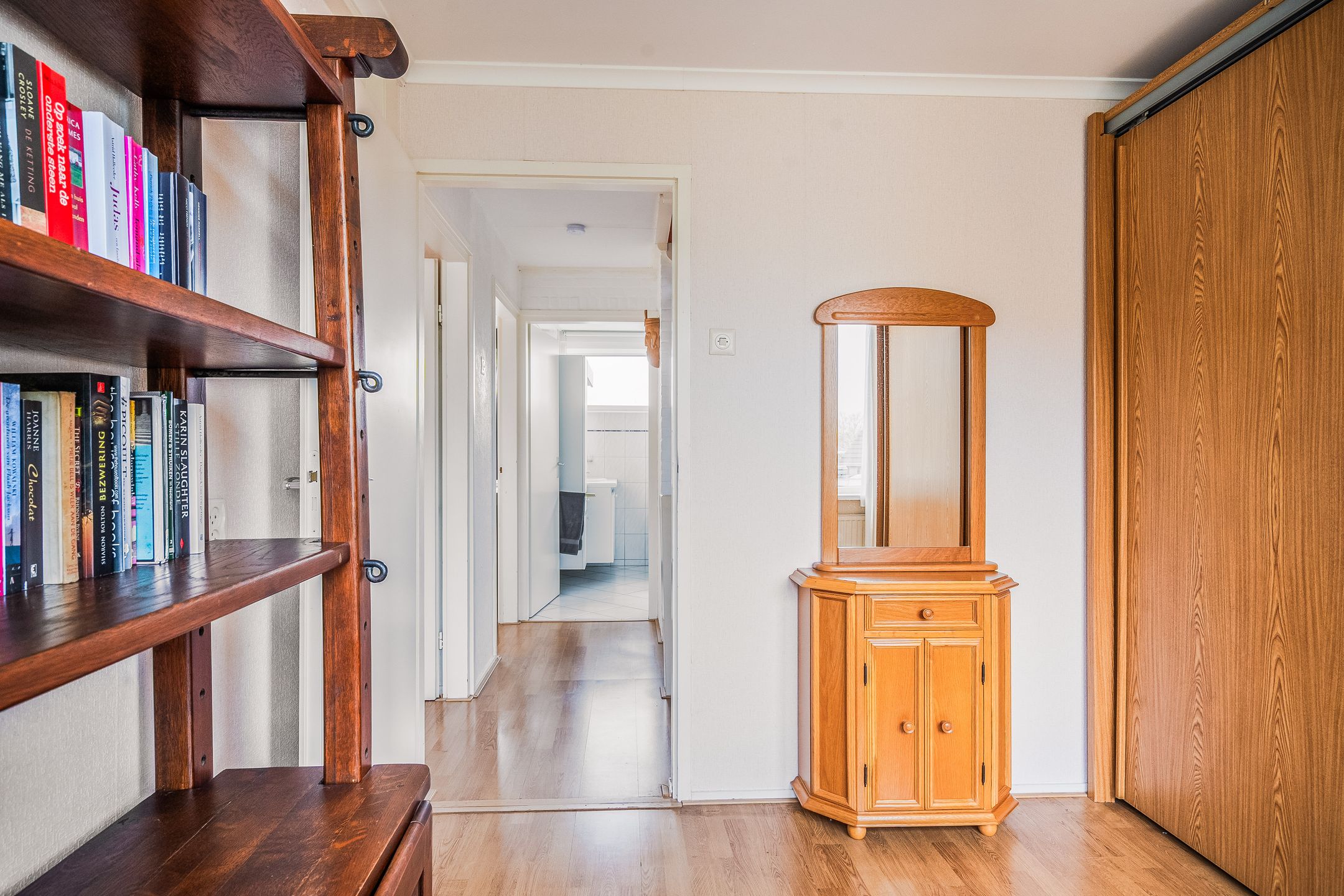 Photo 33 of Vogelenzangstraat 10