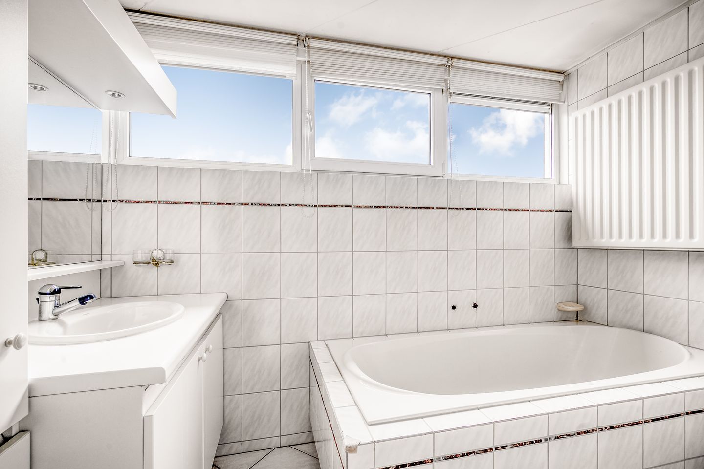 Photo 34 of Vogelenzangstraat 10