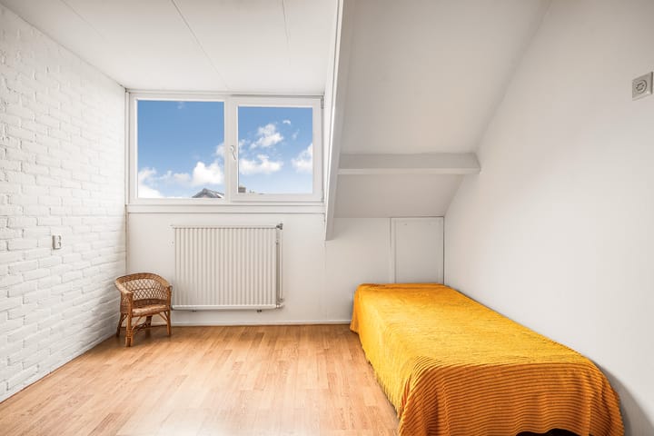 Foto 39 van Vogelenzangstraat 10