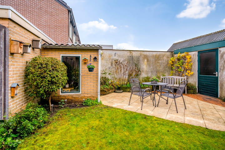 Foto 43 van Vogelenzangstraat 10