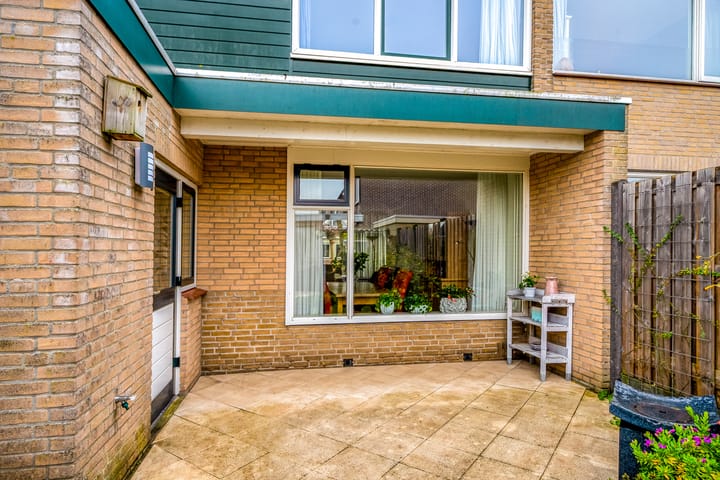 Foto 47 van Vogelenzangstraat 10