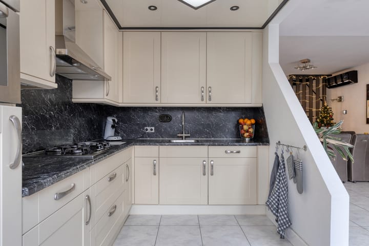 Photo 17 of De Verver 75