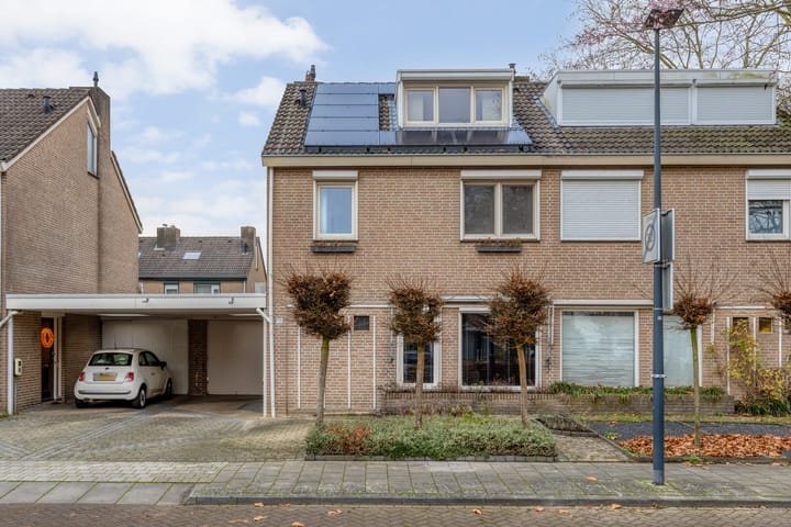 Photo 32 of De Verver 75