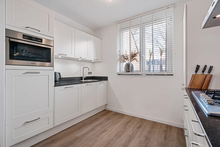 Photo 8 of Jekerstraat 23