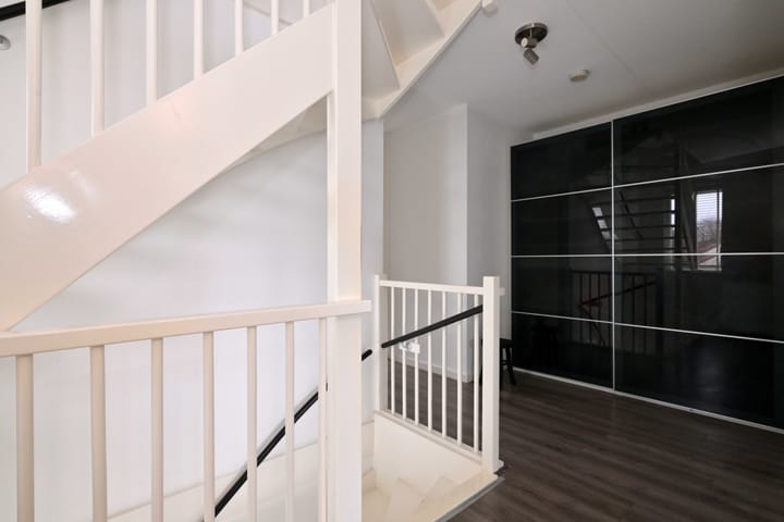 Photo 17 of Kuilovenstraat 12