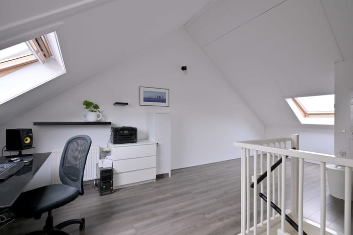 Photo 35 of Kuilovenstraat 12