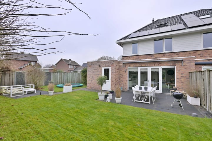 Photo 38 of Kuilovenstraat 12