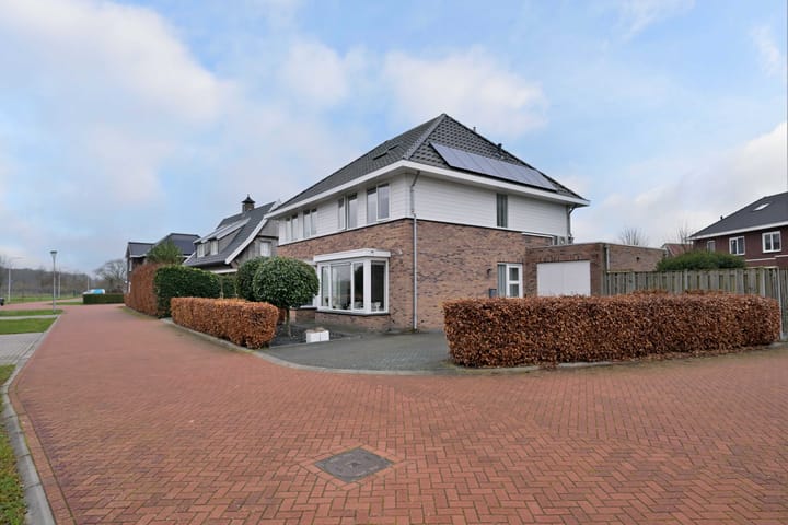 Photo 45 of Kuilovenstraat 12