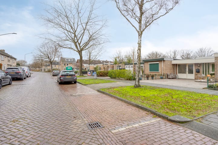 Photo 5 of Van Vurenstraat 6