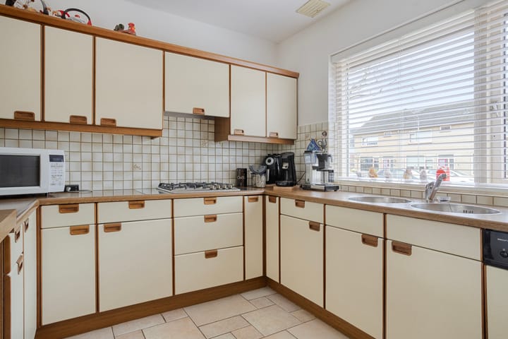 Photo 7 of Van Vurenstraat 6