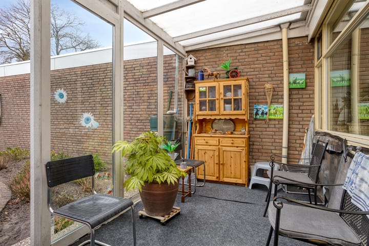 Photo 18 of Van Vurenstraat 6