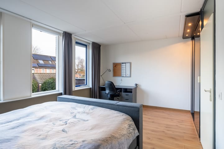 Photo 22 of Teenschillerlaan 32