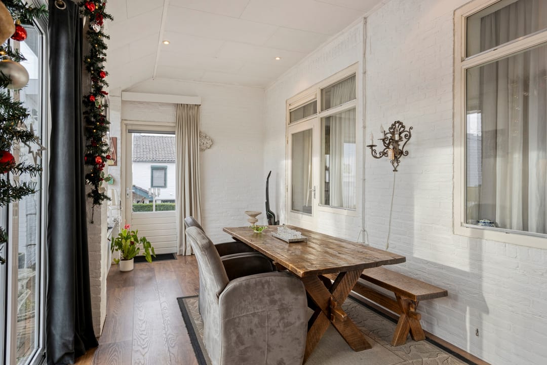 Foto 13 van van Caldenborghstraat 3