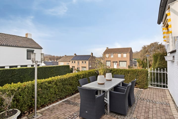 Foto 36 van van Caldenborghstraat 3