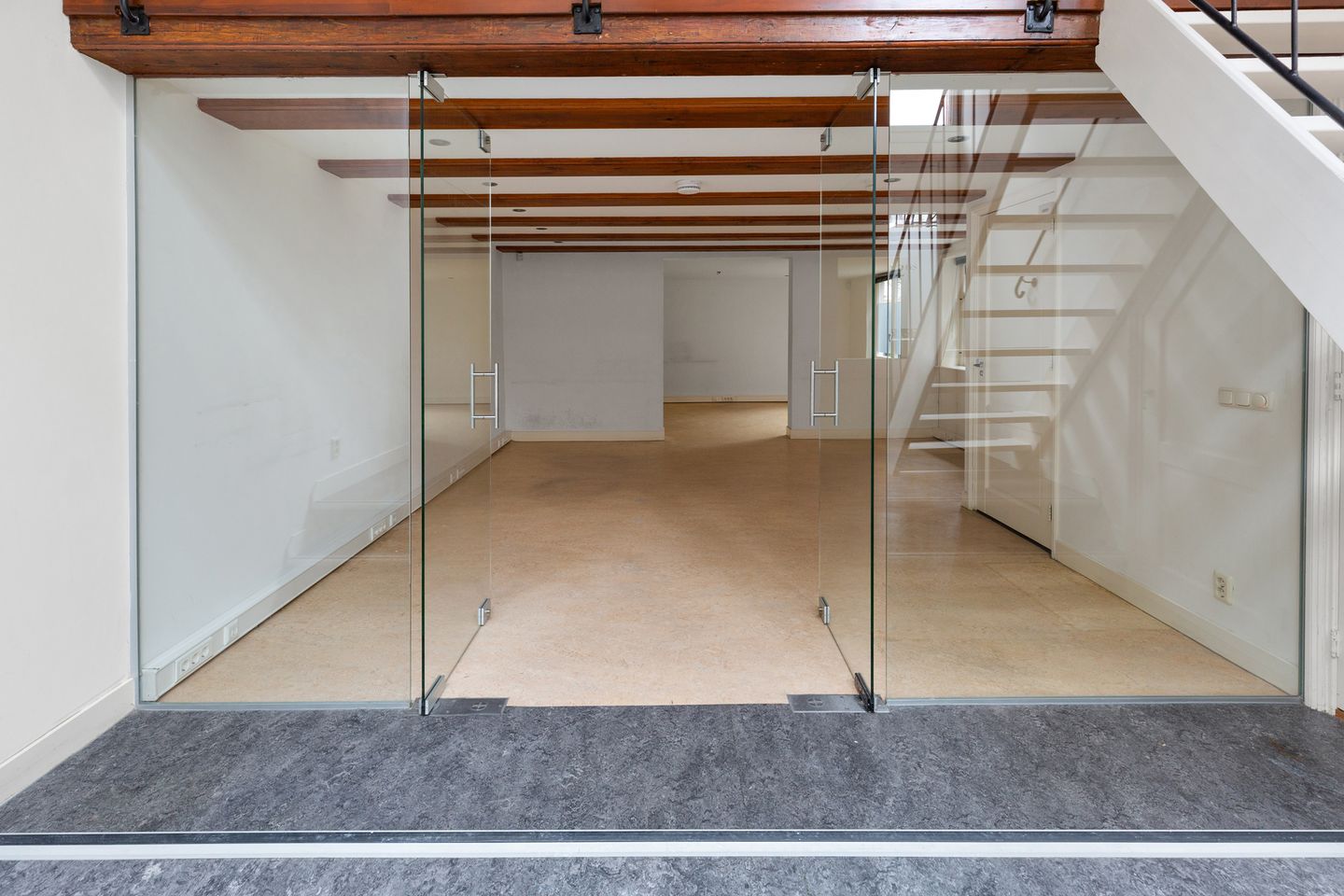 View photo 5 of Tweede Laurierdwarsstraat 42-H