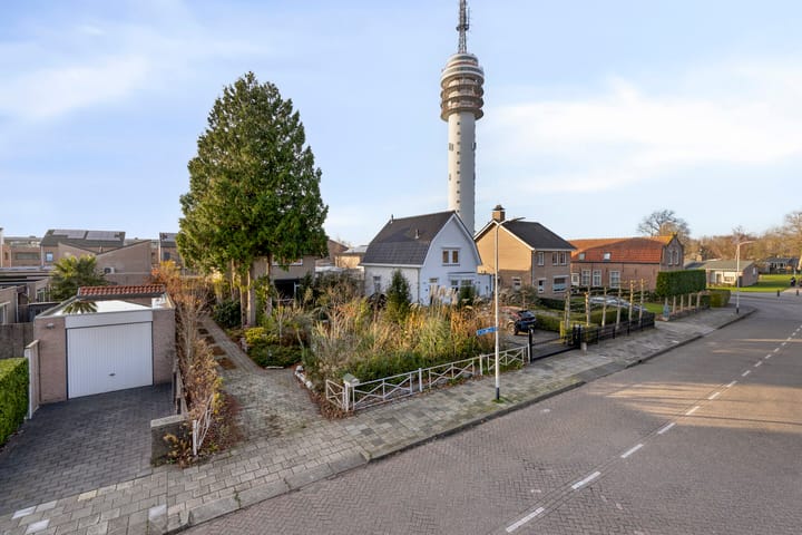 Foto 42 van Gezellelaan 12-A