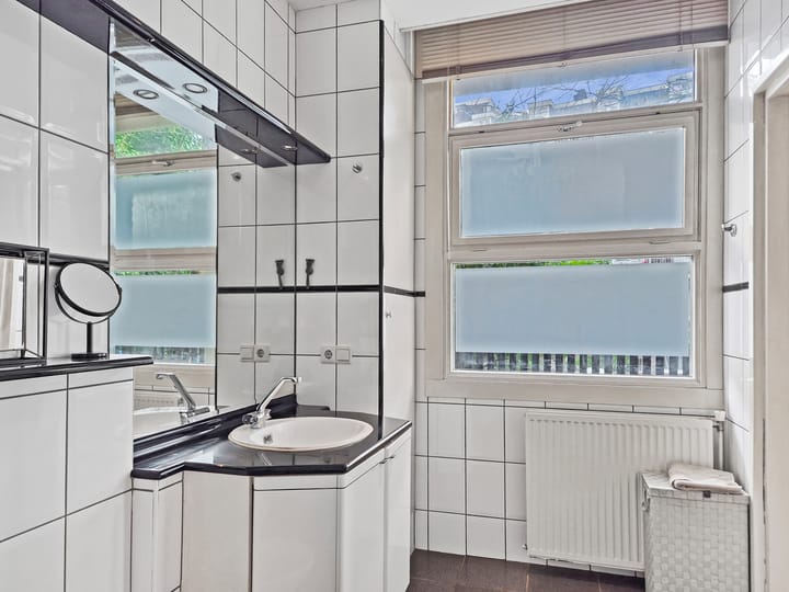 Foto 16 van Nassaukade 155-1