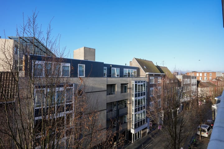 Foto 23 van Akerstraat 17-F