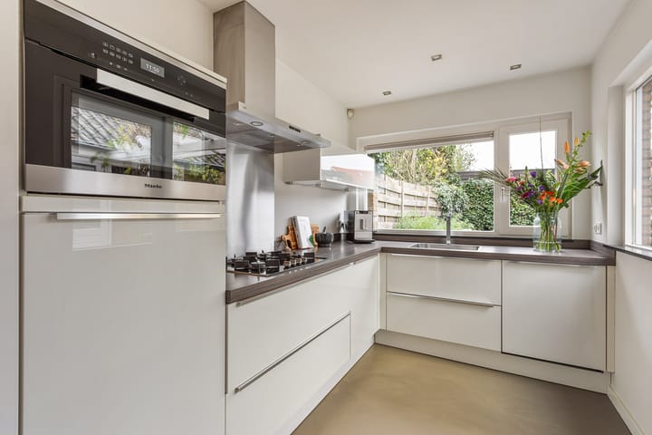 Foto 11 van Bernhardstraat 62