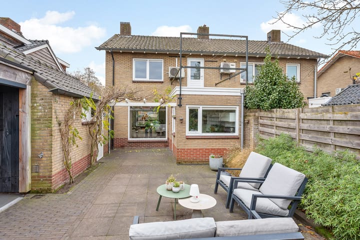 Foto 17 van Bernhardstraat 62