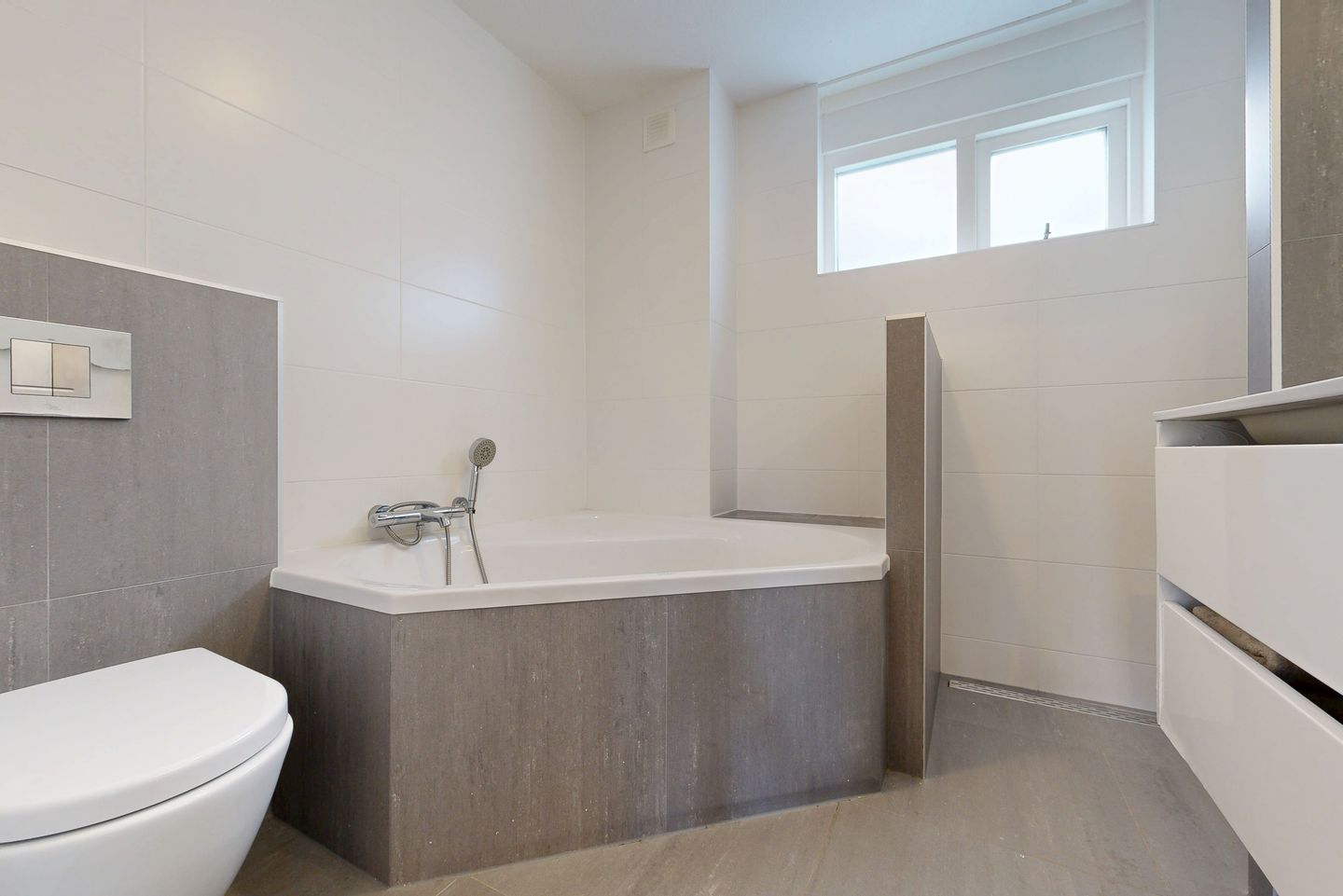 Photo 19 of Vaartuigenlaan 24