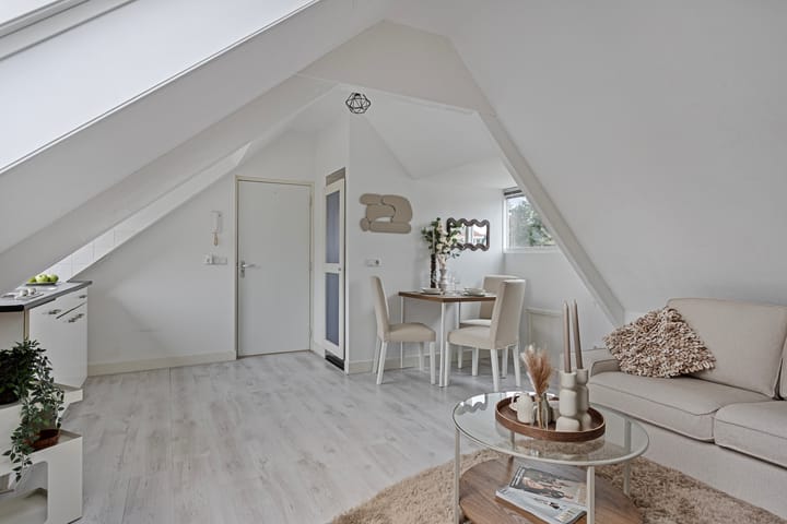 Foto 8 van Koninginnelaan 18-05