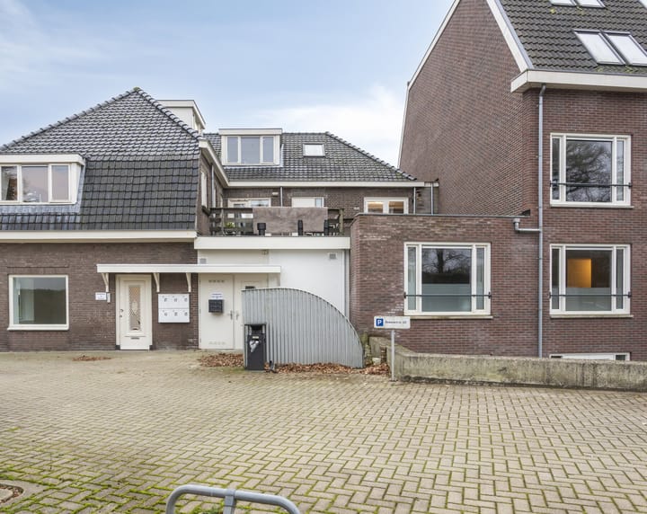 Foto 21 van Koninginnelaan 18-05