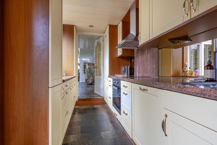 Foto 16 van Kennemerstraatweg 165