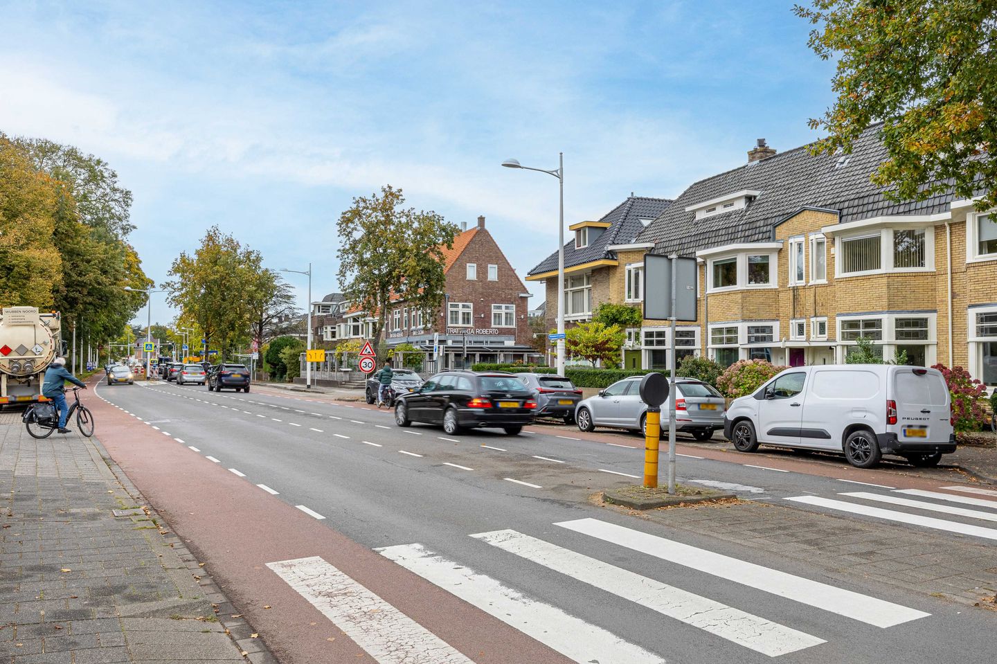 Foto 50 van Kennemerstraatweg 165